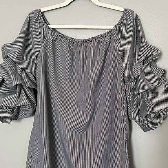 Blush Ciel Layered sleeve tunic sz small - Picture 2 of 4